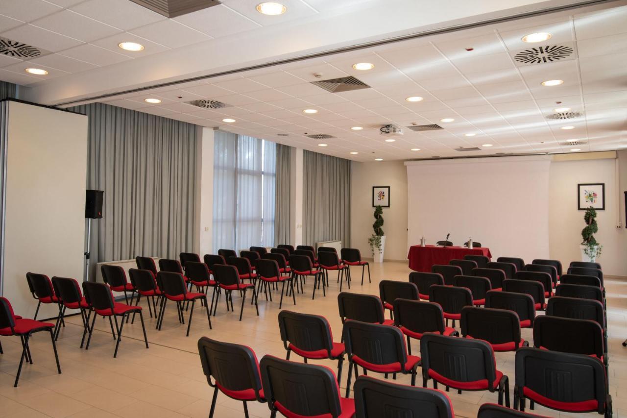 Jr Hotels Gigli Firenze Calenzano Extérieur photo